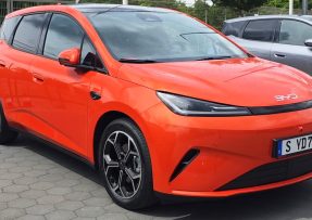 BYD Dolphin G DM-i