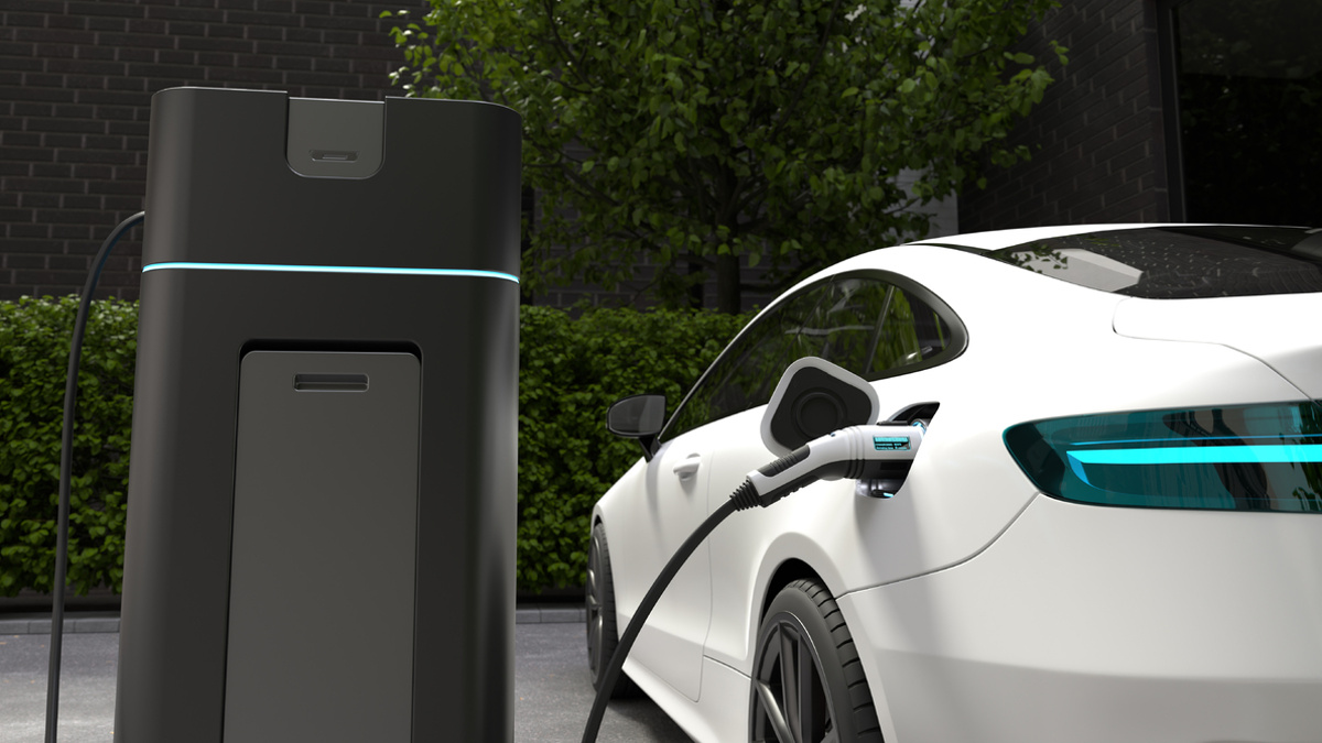 Křemík v anodě pojme 10× víc energie než grafit. Písečné baterie předbíhají solid state a míří do výroby