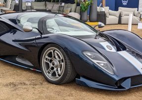 De Tomaso P72