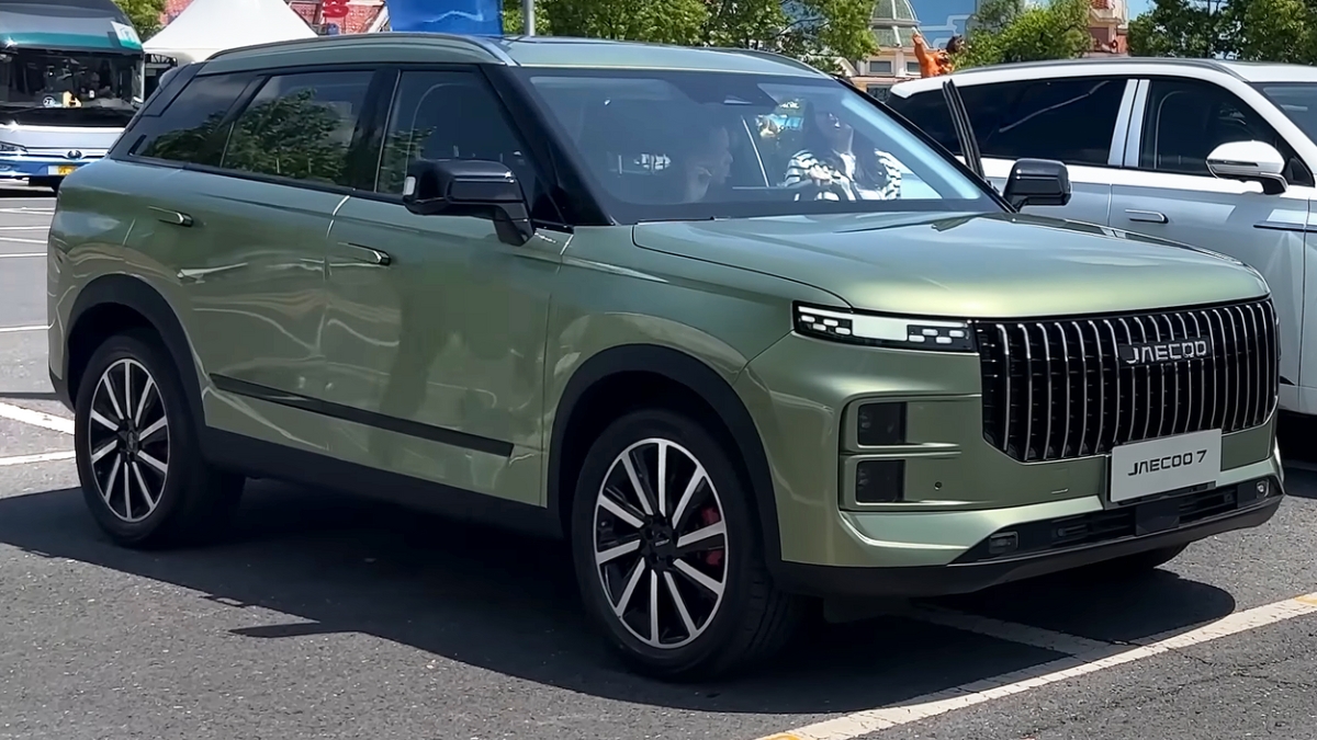 Čínské SUV hlásí rekordní prodeje: Je 3. nejprodávanější a jezdí i po českých silnicích. Za tu cenu není divu