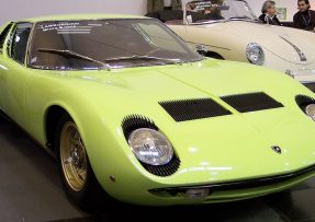 Lamborghini Miura
