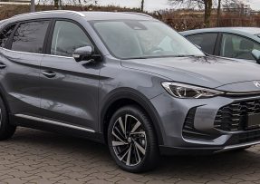 MG ZS