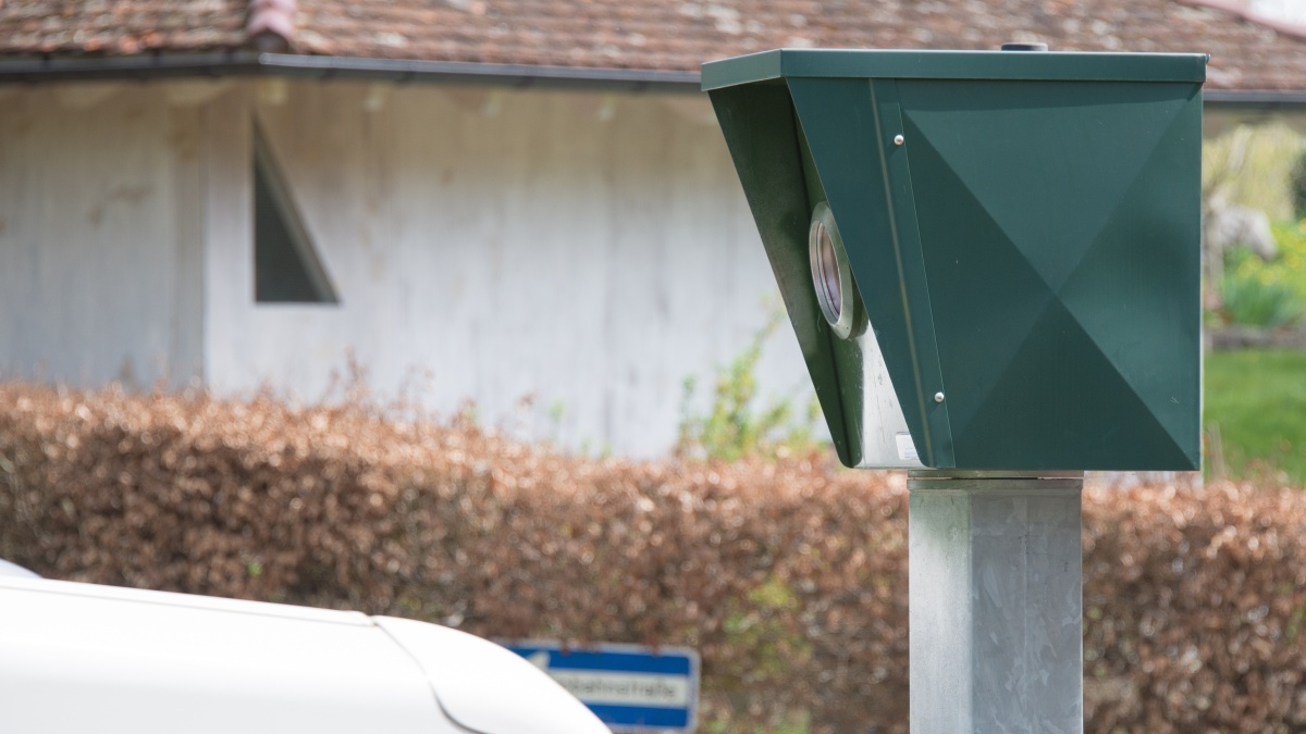 Podmínečné odebrání řidičáku za jízdu 134 km/h. Radar odhalil 10 přestupků během jediné kontroly