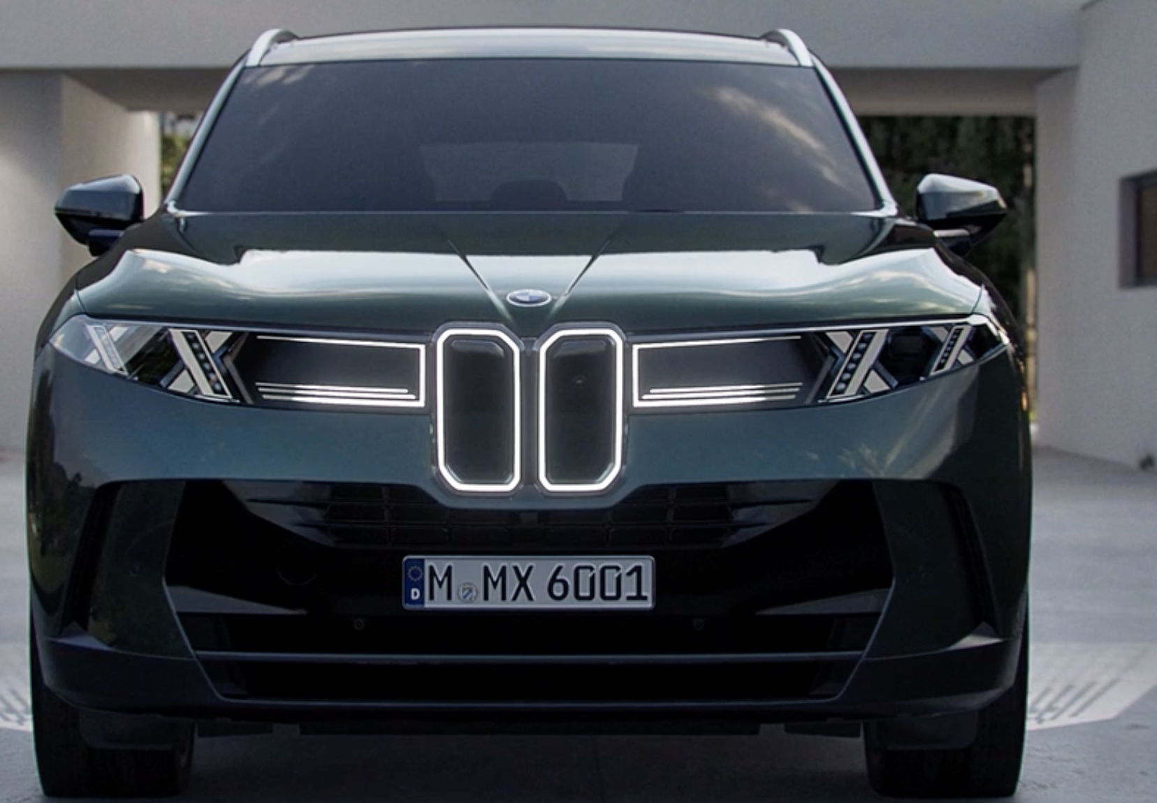 BMW X5 páté generace nabídne benzin, diesel, plug-in hybrid, elektřinu i vodík. Žádné jiné SUV na světě nemá tak širokou paletu pohonů