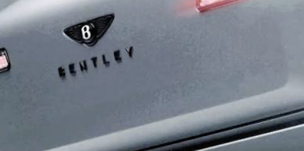 Konec éry spalovacích motorů se rozšiřuje: Bentley představí svůj vůbec první elektromobil za 107 let existence