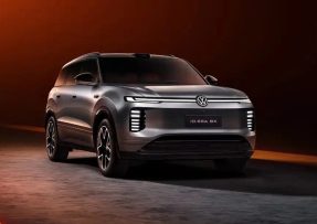 Volkswagen ID.Era 8X