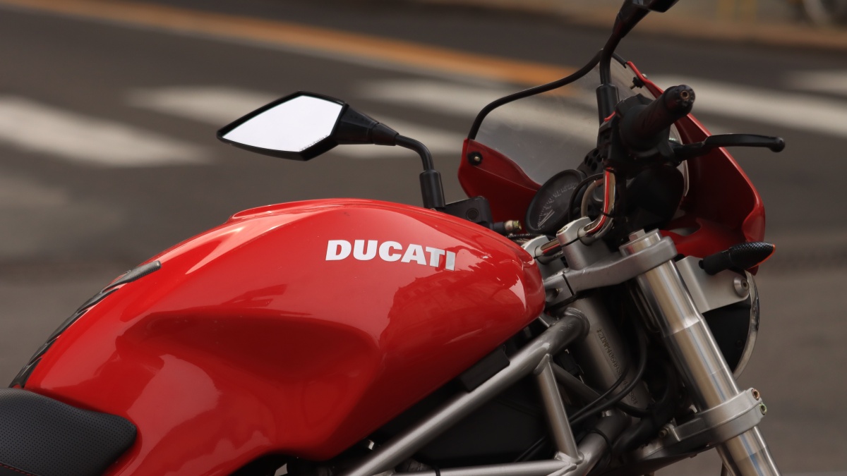 Přijde Německo o Ducati? Na stole je nabídka 2,5 miliardy eur, Volkswagen zatím mlčí a pochybnosti rostou
