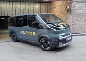 Kia PV5 Passenger