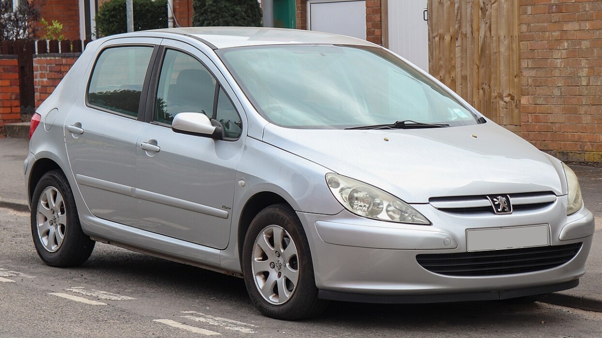 Prodalo se jich 3,5 milionu a dnes je nikdo nechce. Peugeot 307 HDi 136 je klenot bazarů, může vás ale i připravit o peníze