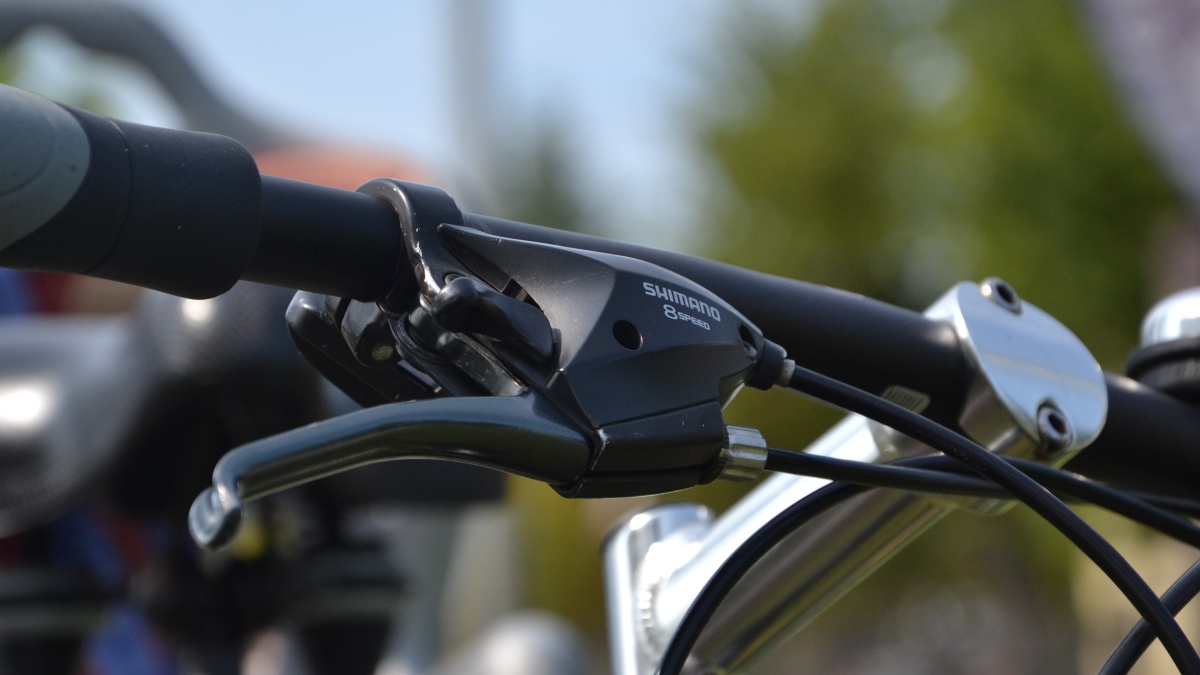 Shimano má na přehazovačce přepínač On/Off, o kterém mnozí cyklisté neví. Jeden pohyb prstem změní jízdu v terénu